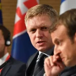 Robertovi Ficovi to zrejme pokazia Macron alebo Trump