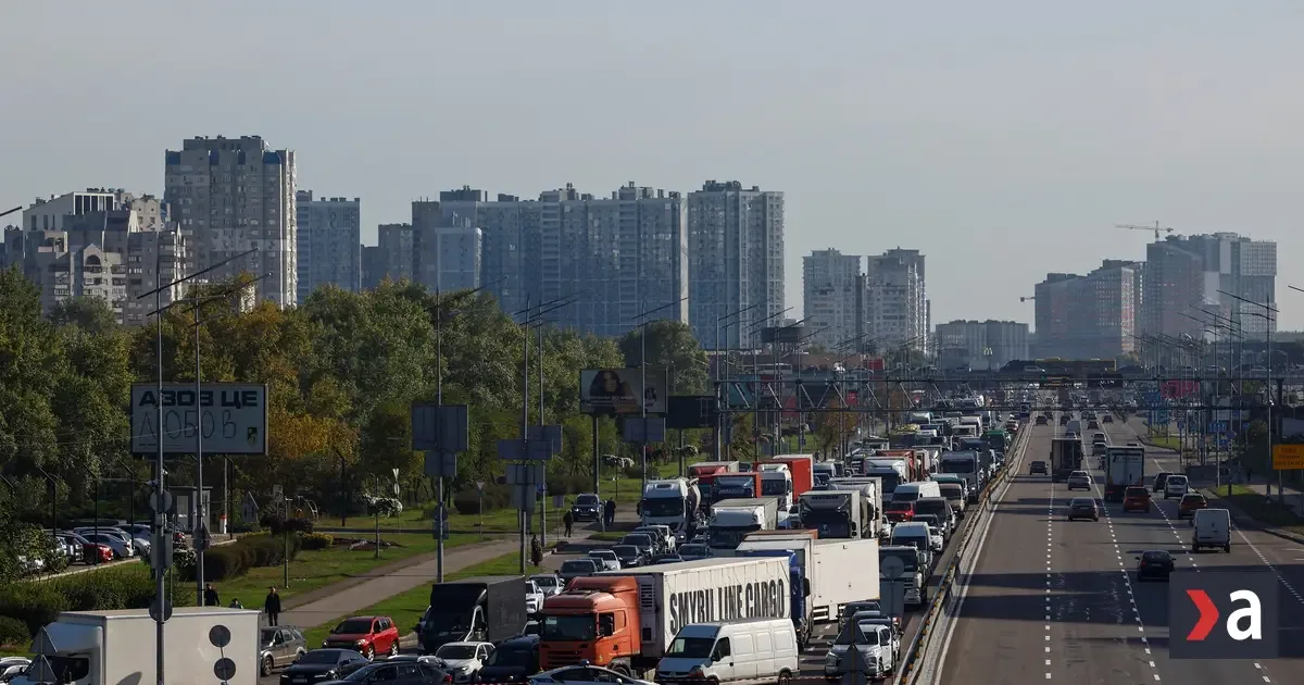 Rusko mení taktiku, cieľom sú mosty v Kyjeve a kritická infraštruktúra