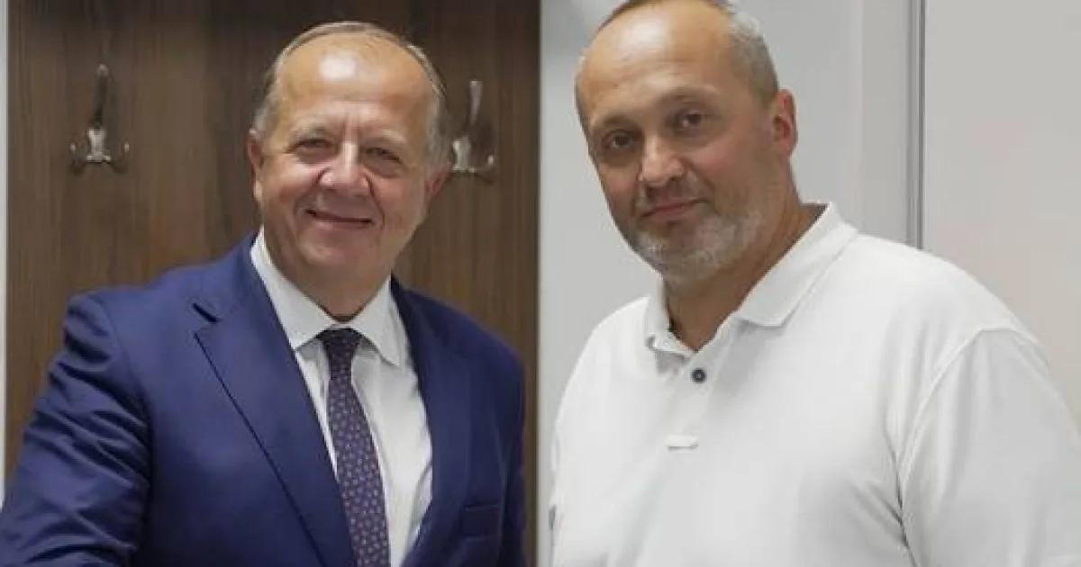 V Trenčíne po 16 rokoch menia primátora. Novým je Ján Forgáč